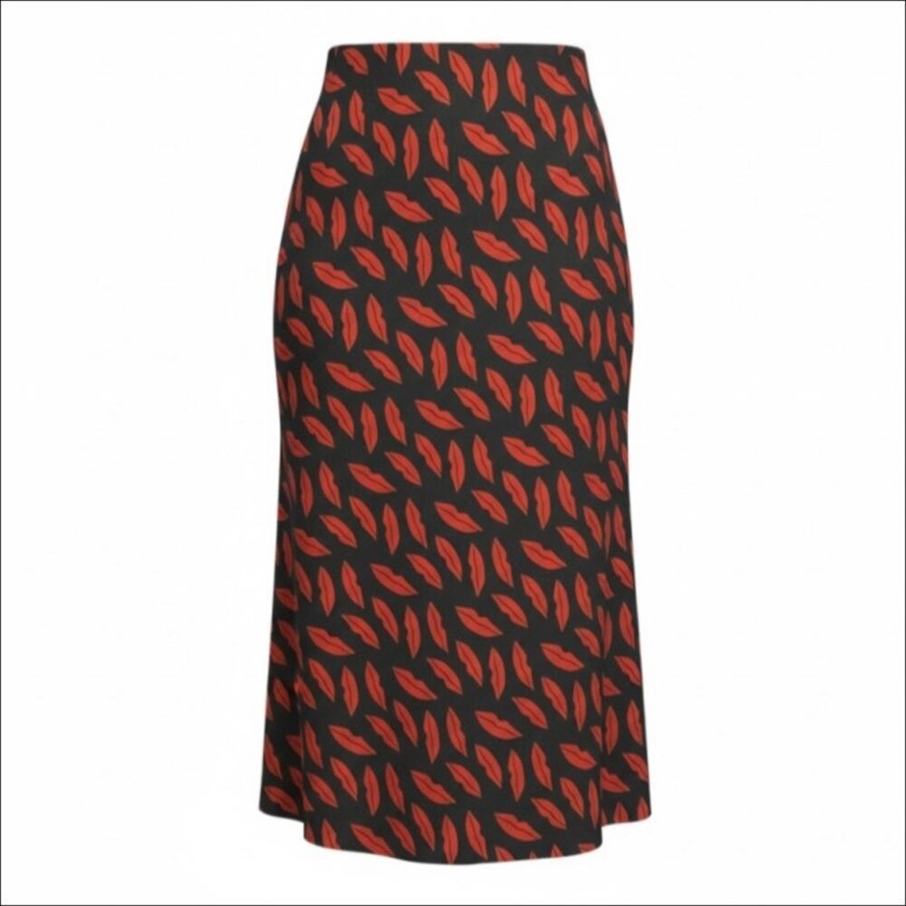 NWT Ann Taylor Black Skirt with Red Lip Print Size Medium